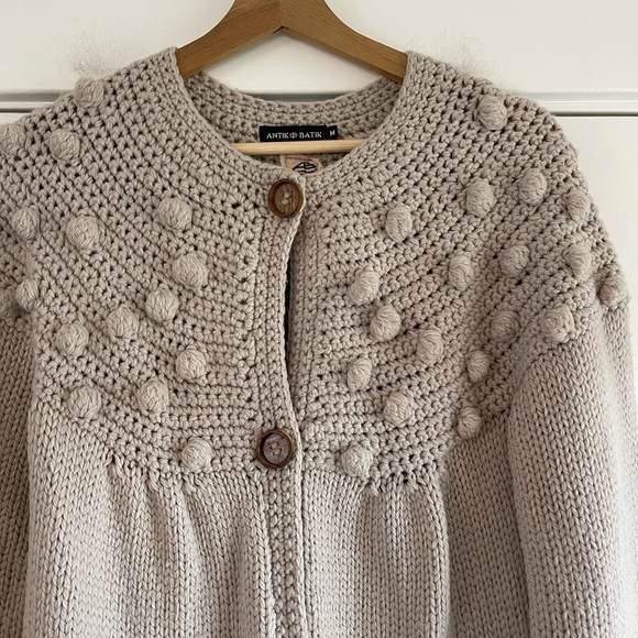 Gorgeous Antik Batik Long 100% Wool Knit Cardigan - M - Picture 2 of 5